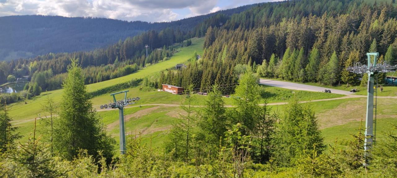 Familien-Garten-Suite Kanzelhoehe Gerlitzen - Gerlitzenurlaub At Kanzelhohe Exterior photo